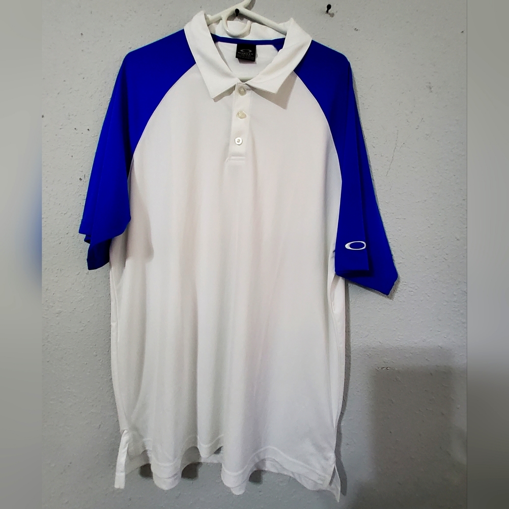 MEN'S XXL Oakley Polo-style shirt NWOT